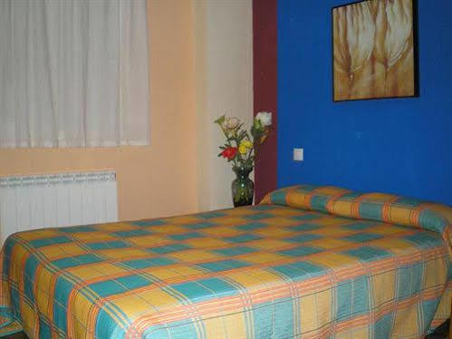 Apartamentos Augusta Centro Zaragoza Luaran gambar